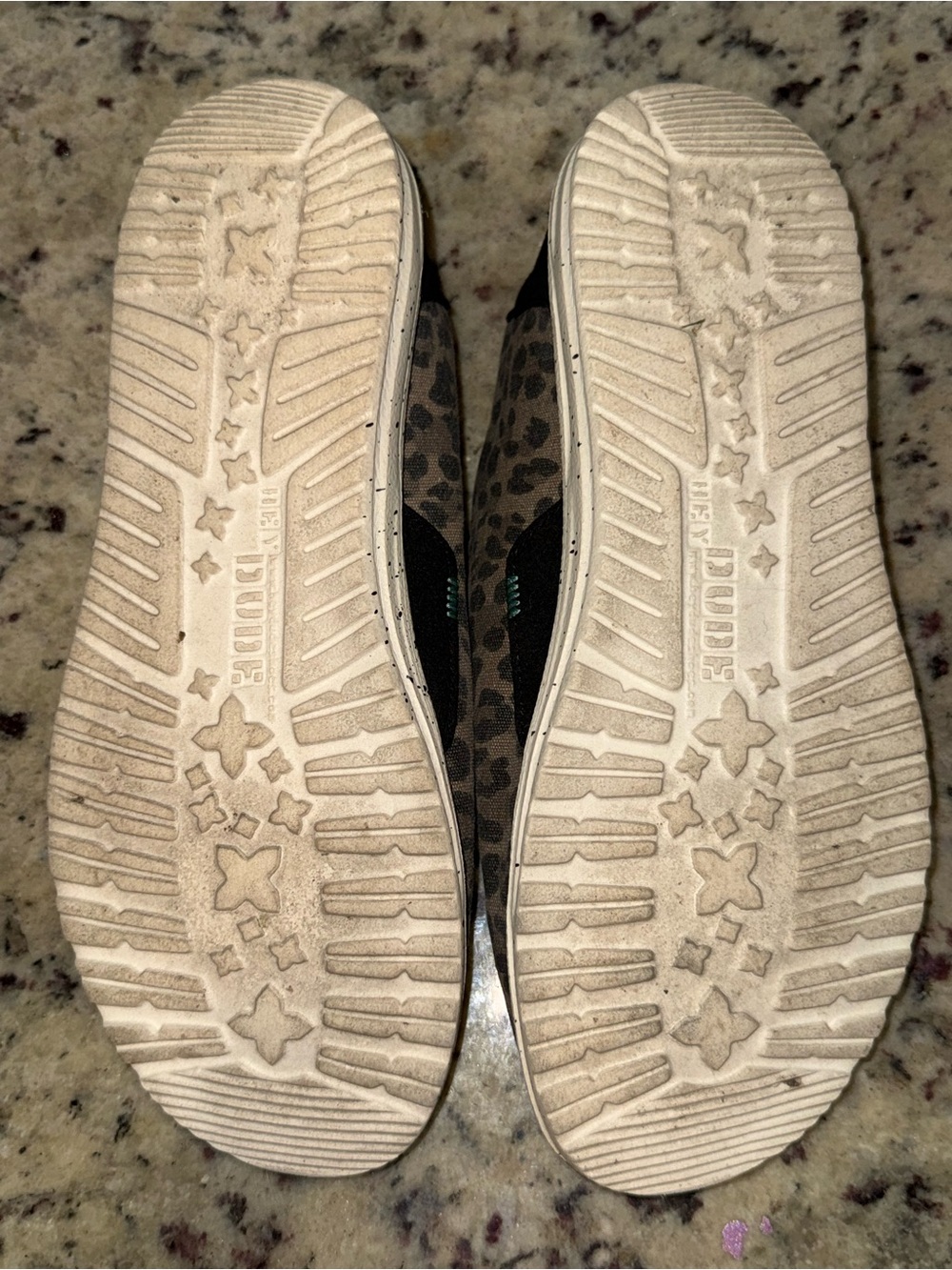 Hey Dude Wendy Jungle Brown Leopard Print Slip On Shoes Women’s Size 8 EU 39 - Picture 7 of 8